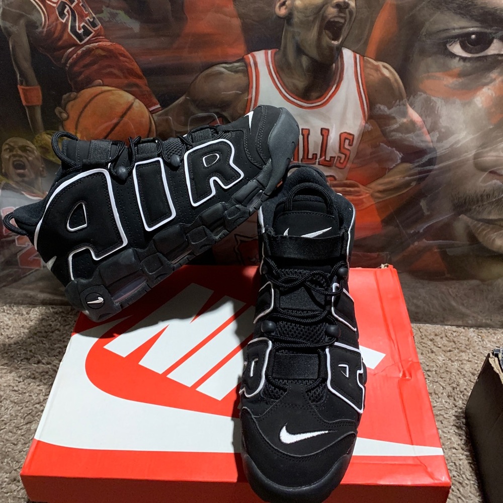 Air More Uptempo black and white